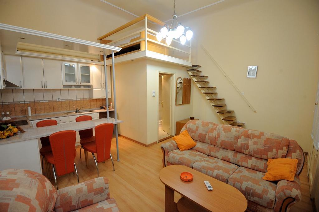 Bed and Breakfast Siesta Kikinda Esterno foto
